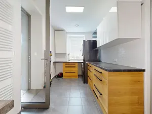 Prodej vily, Jirny, 306 m2
