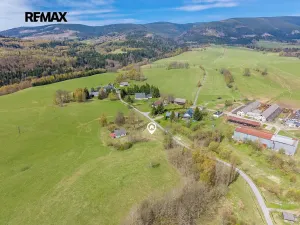 Prodej pozemku pro bydlení, Staré Město, 1438 m2