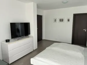 Prodej rodinného domu, Praha - Březiněves, V pěšinkách, 230 m2