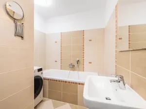 Pronájem bytu 2+kk, Brno, Slatinská, 83 m2