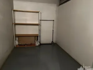 Pronájem bytu 1+kk, Dolní Břežany, Náměstí Na Sádkách, 40 m2