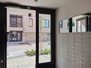 Pronájem bytu 2+kk, Praha - Karlín, Švarcova, 57 m2
