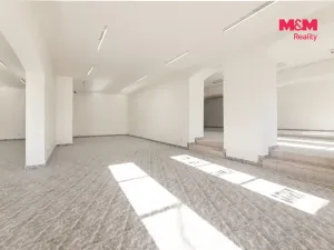 Prodej obchodního prostoru, Bruntál, nám. Míru, 550 m2
