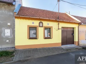 Prodej rodinného domu, Kunovice, Svahová, 66 m2