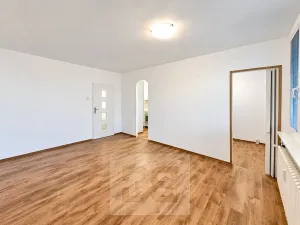 Pronájem bytu 2+kk, Praha - Bohnice, Poznaňská, 53 m2