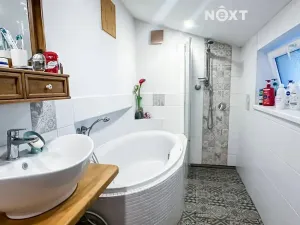 Prodej restaurace, Poniklá, 329 m2