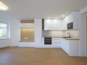 Pronájem bytu 2+kk, Liberec, Šafaříkova, 57 m2