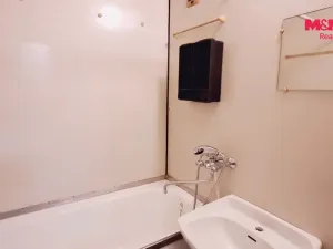 Prodej bytu 2+1, Ostrava - Poruba, Slavíkova, 57 m2
