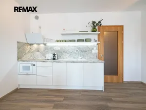 Prodej bytu 1+kk, Abertamy, Vítězná, 41 m2