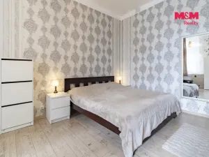 Prodej obchodního prostoru, Karlovy Vary, nábřeží Jana Palacha, 340 m2