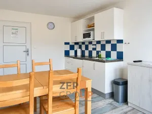 Prodej ubytování, Bavory, 289 m2