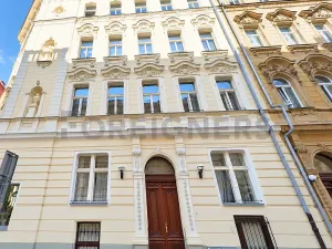 Pronájem bytu 1+kk, Praha - Vinohrady, Varšavská, 40 m2