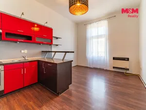 Prodej bytu 2+kk, Mariánské Lázně, Hlavní třída, 37 m2