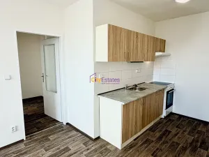 Prodej bytu 2+kk, Praha - Chodov, Konstantinova, 43 m2