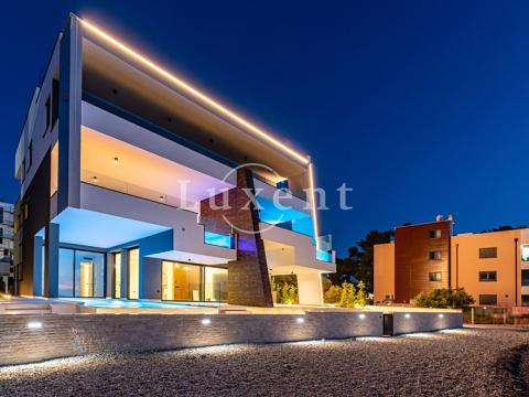 Prodej bytu 5+kk, Zadar, Chorvatsko, 316 m2