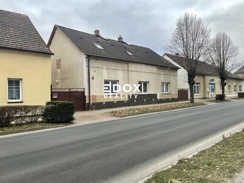 Prodej rodinného domu, Milovice, ČSA, 130 m2