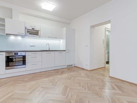 Pronájem bytu 2+kk, Praha - Nové Město, Myslíkova, 39 m2