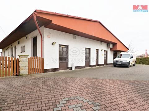 Pronájem výrobních prostor, Hořice, Klicperova, 180 m2