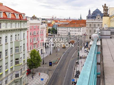 Pronájem kanceláře, Praha - Staré Město, Revoluční, 1056 m2