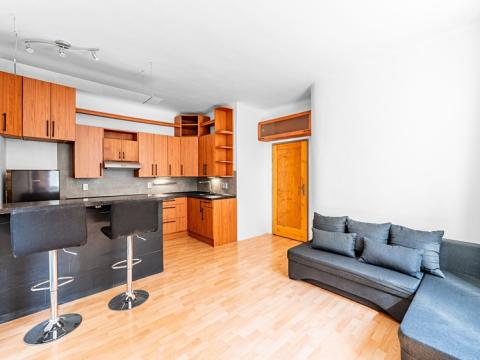 Prodej bytu 2+kk, Praha - Veleslavín, Za Vokovickou vozovnou, 46 m2