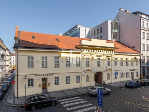 Pronájem kanceláře, Praha - Nové Město, Olivova, 845 m2