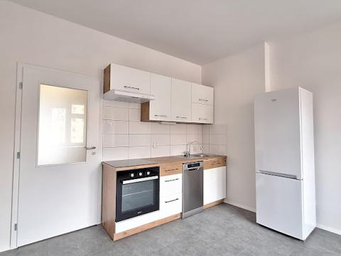 Pronájem bytu 2+kk, Praha - Holešovice, Malá Plynární, 49 m2