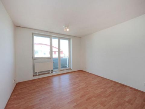 Pronájem bytu 1+kk, Praha - Letňany, Beranových, 31 m2