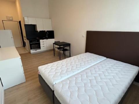 Pronájem bytu 1+kk, Praha - Vysočany, Poděbradská, 28 m2