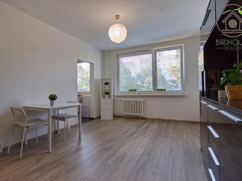 Prodej bytu 1+kk, Praha - Háje, Brechtova, 30 m2