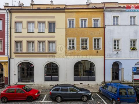 Pronájem obchodního prostoru, Hradec Králové, Velké náměstí, 158 m2