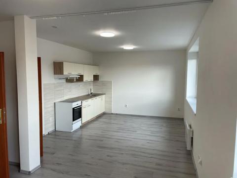 Pronájem bytu 2+kk, Hnojice, 50 m2