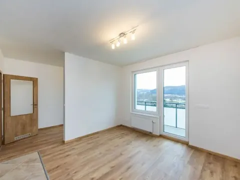 Pronájem bytu 1+kk, Praha - Hodkovičky, Šífařská, 34 m2