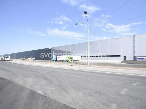 Pronájem výrobních prostor, Ostrava, Žižkova, 13500 m2