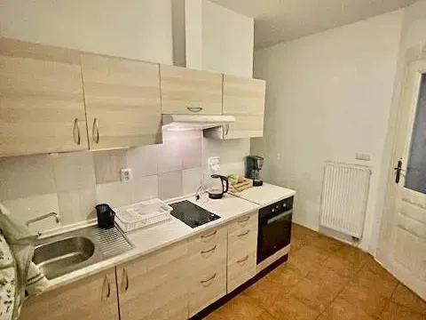 Pronájem bytu 2+1, Praha - Vršovice, Orelská, 48 m2