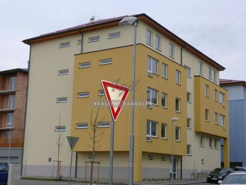 Prodej bytu 3+kk, Šlapanice, 75 m2