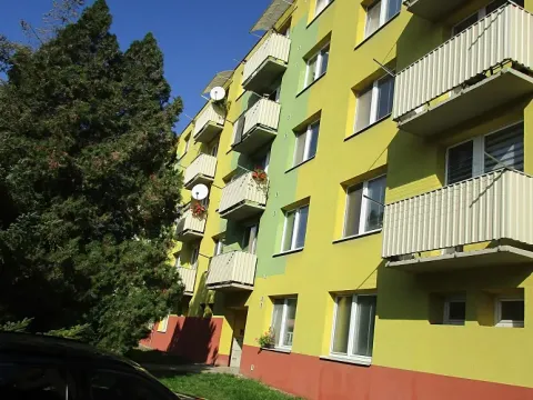 Prodej bytu 3+1, Znojmo, Holandská, 72 m2