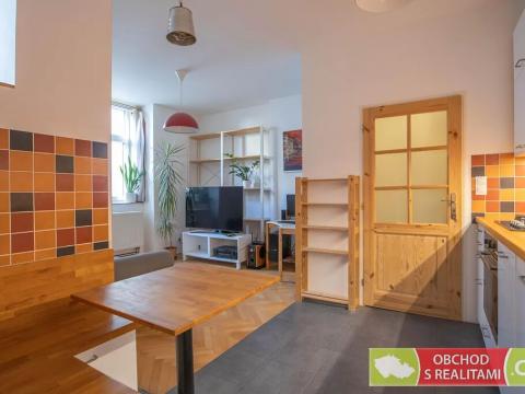 Pronájem bytu 2+kk, Praha - Holešovice, U Uranie, 36 m2