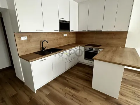 Pronájem bytu 2+kk, Slušovice, Dlouhá, 55 m2