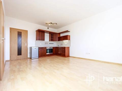 Pronájem bytu 2+kk, Olomouc, Novosadský dvůr, 48 m2