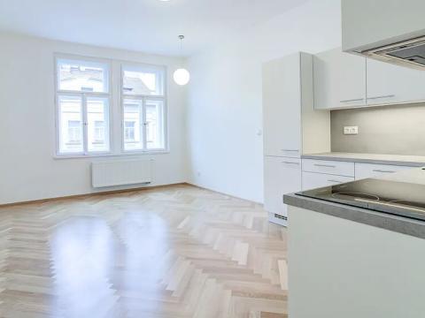 Pronájem bytu 3+kk, Praha - Smíchov, Kotevní, 77 m2