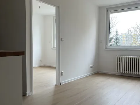 Prodej bytu 2+kk, Praha - Řepy, Španielova, 37 m2