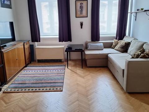 Pronájem bytu 2+1, Praha - Smíchov, U Královské louky, 70 m2