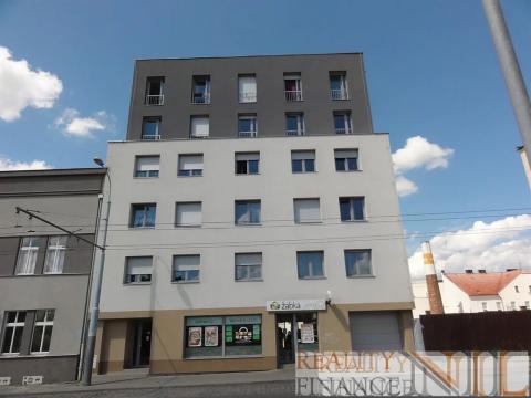 Pronájem bytu 2+kk, Plzeň, Husova, 55 m2