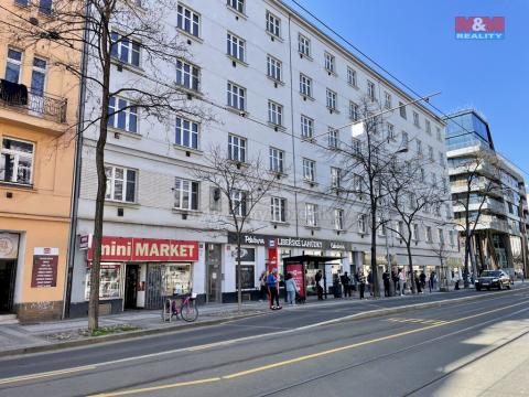 Prodej bytu 1+1, Praha, Komunardů, 37 m2