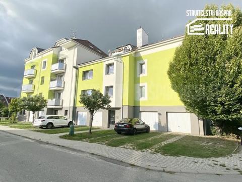 Pronájem bytu 1+1, Sezemice, Smetanova, 35 m2