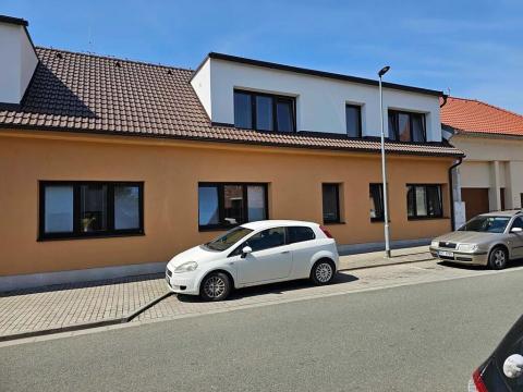 Pronájem bytu 1+kk, Chlumec nad Cidlinou, 35 m2