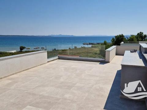 Prodej vily, Privlaka, Chorvatsko, 260 m2