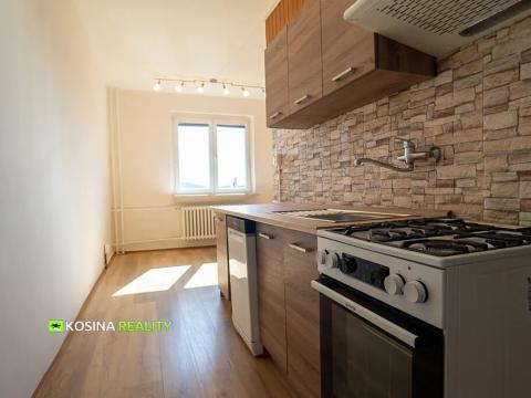 Pronájem bytu 3+1, Kynšperk nad Ohří, náměstí SNP, 58 m2