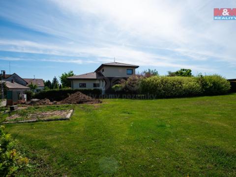 Pronájem pozemku pro bydlení, Stěžery, 450 m2