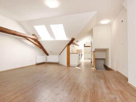 Pronájem bytu 1+kk, Čáslav - Čáslav-Staré Město, Klimenta Čermáka, 48 m2